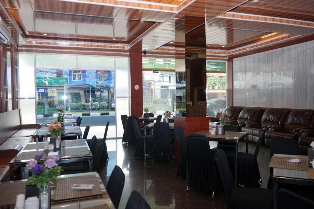 Ren'Z Hotel Bangka Island  Esterno foto
